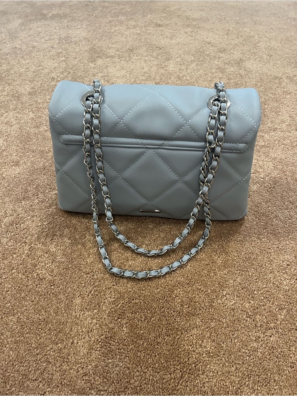 Aldo Quilted Shoulder Bag in Light Gray